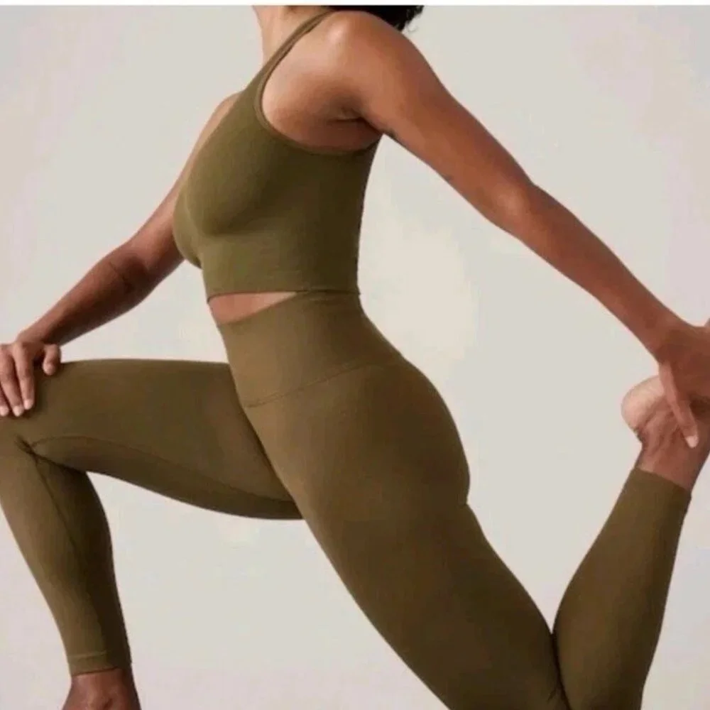 Athleta Aurora Seamless Tight size XXS Olive